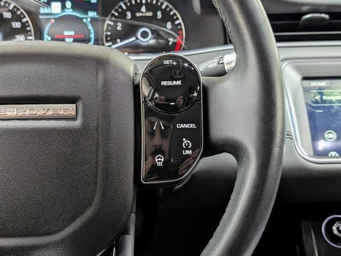 Used 2020 Land Rover Range Rover Evoque S image 31