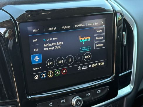 Used 2021 Chevrolet Traverse Premier w/ Redline Edition FWD image 22