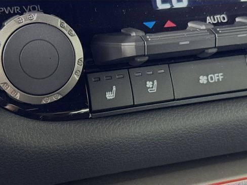 New 2026 Toyota Tundra Limited image 14