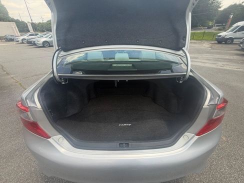 Used 2012 Toyota Camry LE FWD image 24