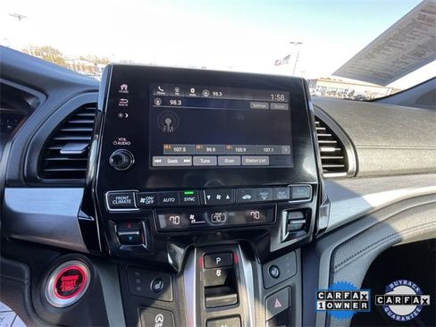 Certified 2024 Honda Odyssey EX-L image 16