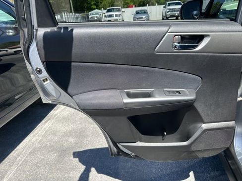 Used 2012 Subaru Forester 2.5X Touring image 8