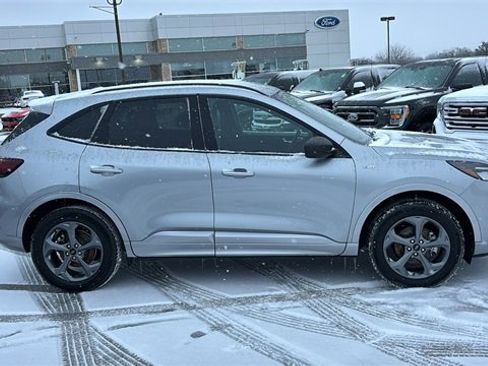 Used 2024 Ford Escape ST-Line image 27