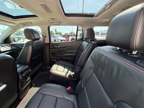 Used 2021 GMC Acadia AT4 w/ Trailering Package AWD/4WD image 5