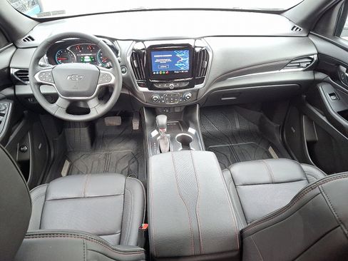 Used 2023 Chevrolet Traverse RS AWD/4WD image 14