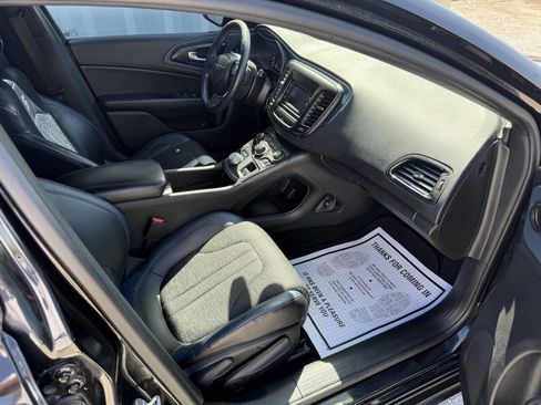Used 2015 Chrysler 200 S w/ Comfort Group AWD/4WD image 16