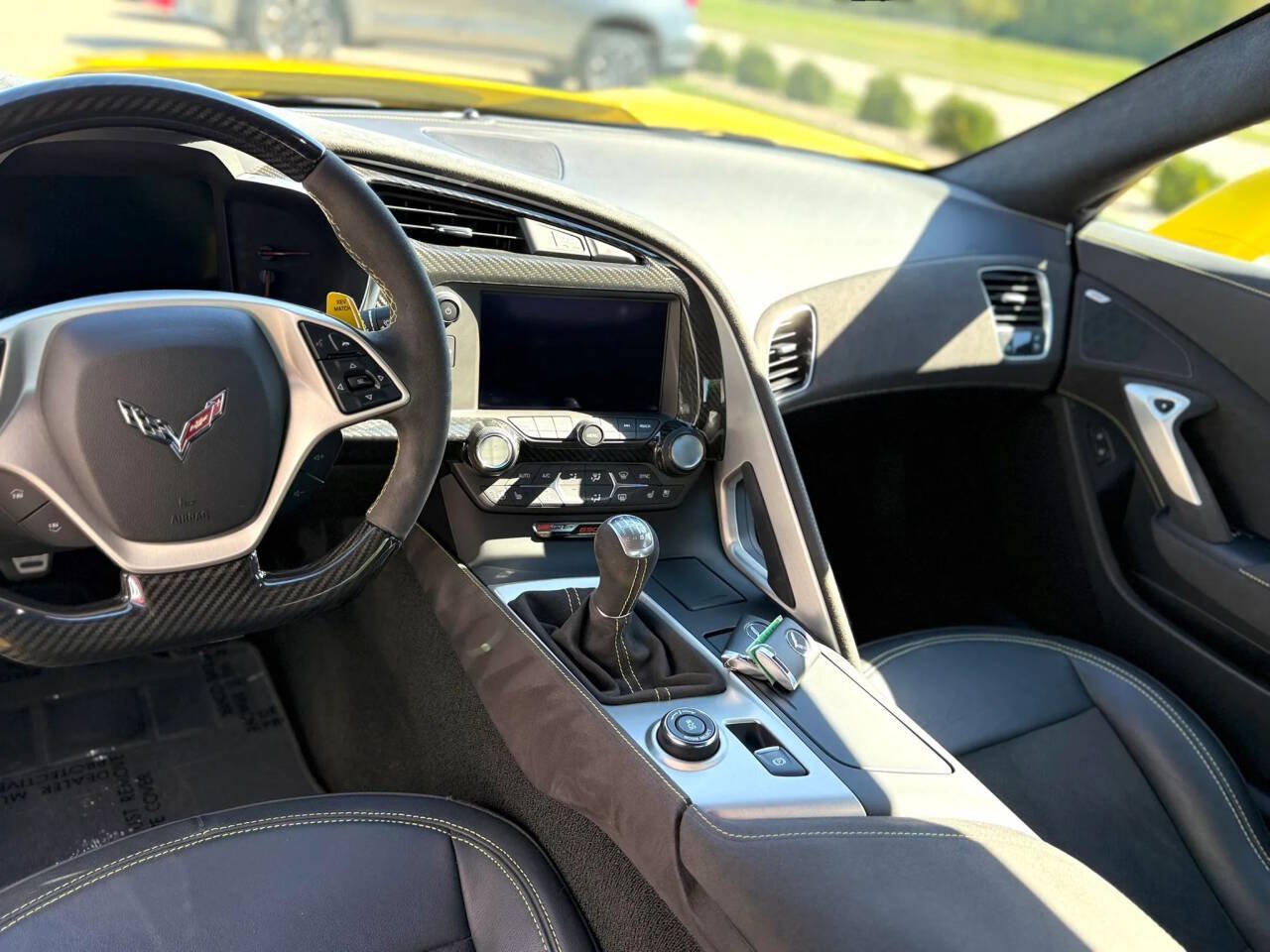 Used 2018 Chevrolet Corvette Z06 RWD image 17