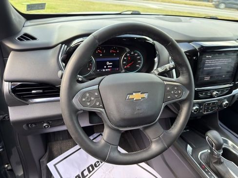Used 2023 Chevrolet Traverse LT w/ LPO, Floor Liner Package image 20