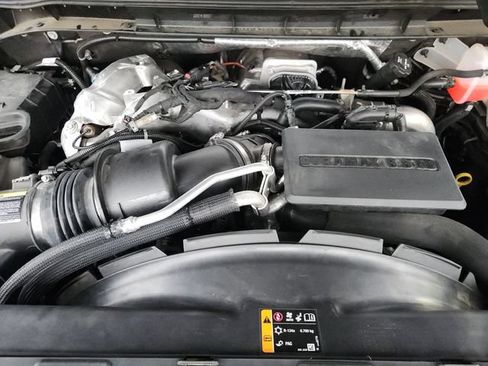 Used 2025 Chevrolet Silverado 2500 LT w/ Convenience Package AWD/4WD image 29