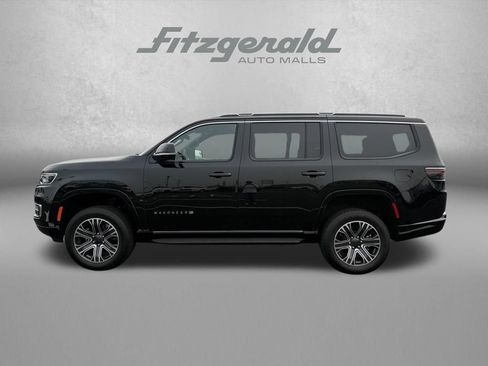 Used 2023 Jeep Wagoneer Series II w/ Convenience Group I AWD/4WD image 9