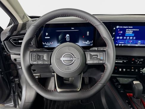 New 2026 Nissan Kicks SR FWD image 12