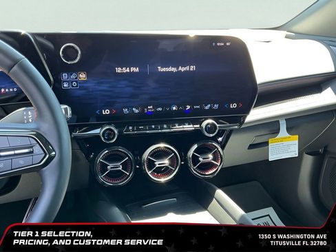 Used 2025 Chevrolet Blazer EV RS AWD/4WD image 41