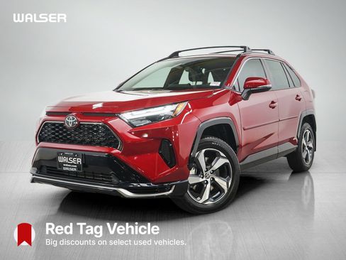 Used 2025 Toyota RAV4 SE w/ Weather & Moonroof Package AWD/4WD image 1