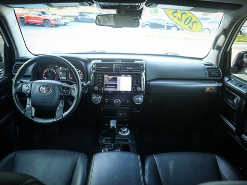 Used 2023 Toyota 4Runner 40th Anniversary SE image 30