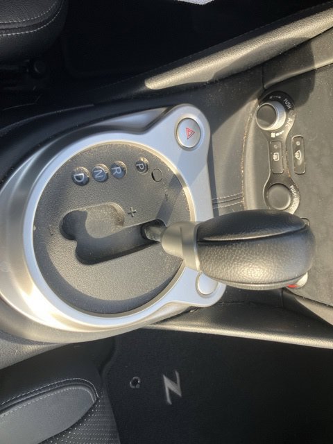 Used 2017 Nissan 370Z Touring RWD image 16
