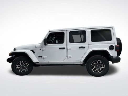 New 2025 Jeep Wrangler Sahara image 11