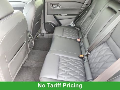 New 2026 Nissan Rogue Platinum image 19