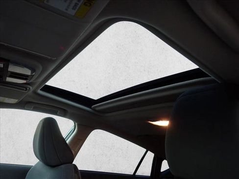 Certified 2025 Subaru Crosstrek 2.0i Premium image 14