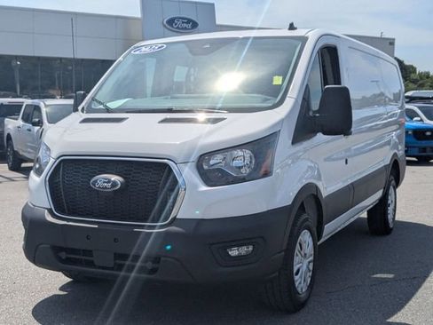 Certified 2025 Ford Transit 250 Low Roof w/ Exterior Upgrade Package RWD image 7