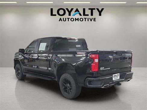 Used 2019 Chevrolet Silverado 1500 LT Trail Boss image 3