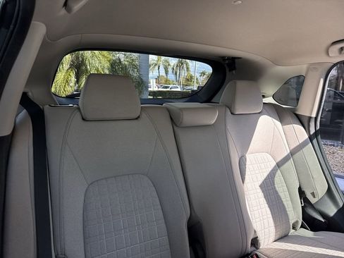 Used 2024 Honda HR-V LX image 42