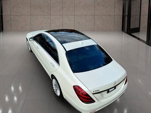 Used 2018 Mercedes-Benz S 560 Sedan image 12