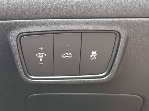 Used 2023 Hyundai Santa Cruz SEL w/ Activity Package image 11