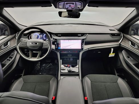 New 2026 Jeep Grand Cherokee L 4WD image 29