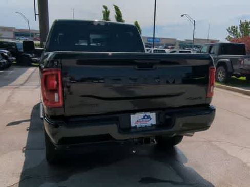 New 2026 RAM 2500 Laramie AWD/4WD image 7