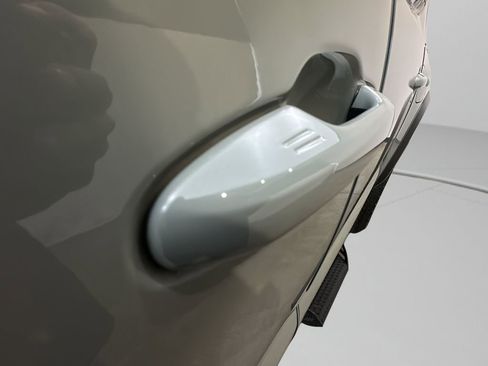 Used 2023 Toyota Tacoma TRD Off-Road w/ TRD Premium Off Road Package image 5