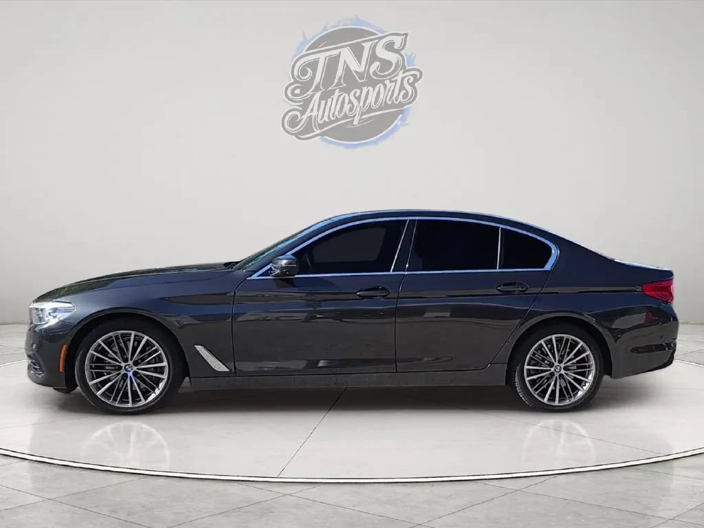 Used 2020 BMW 540i w/ Convenience Package RWD image 2