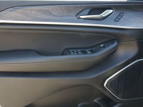 New 2026 Jeep Grand Cherokee Limited image 22