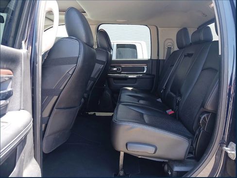 Used 2014 RAM 2500 Laramie w/ Convenience Group AWD/4WD image 5