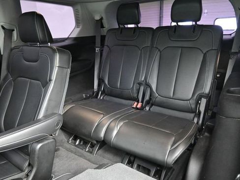 Used 2022 Jeep Grand Cherokee L Limited image 29