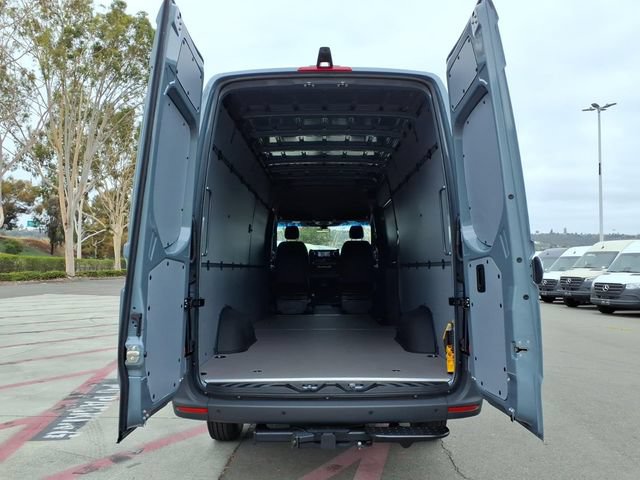 New 2026 Mercedes-Benz Sprinter 2500 image 21
