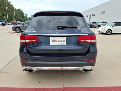 Used 2019 Mercedes-Benz GLC 300 image 7