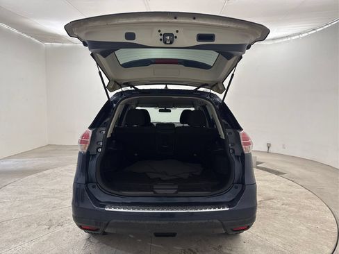 Used 2016 Nissan Rogue SV FWD image 20