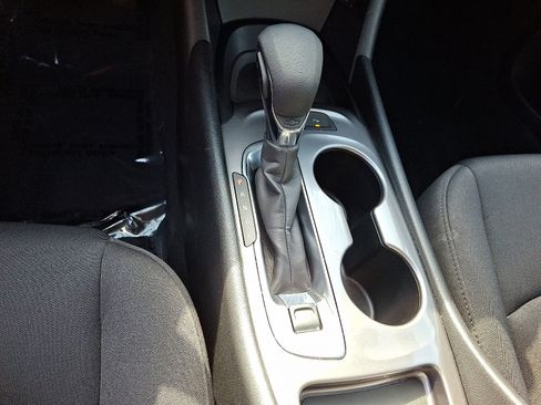 Used 2024 Chevrolet Malibu LS FWD image 15