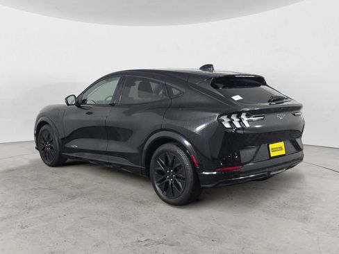 Certified 2025 Ford Mustang Mach-E Premium w/ Sport Appearance Package AWD/4WD image 7