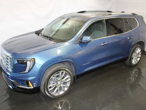 Used 2025 GMC Acadia Denali w/ Super Cruise Package AWD/4WD image 2