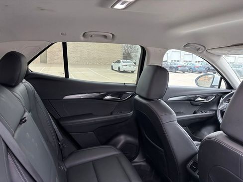 Used 2024 Buick Envision Preferred image 11