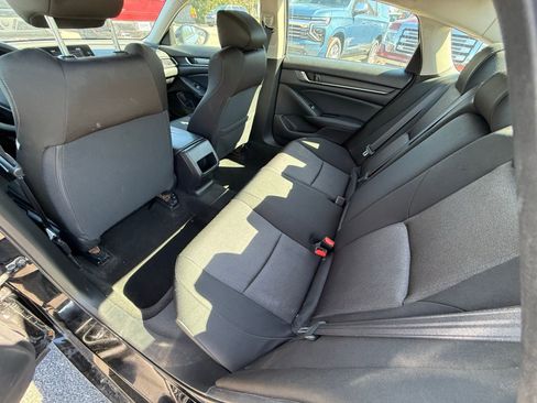 Used 2018 Honda Accord LX image 22