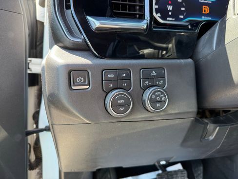 Used 2023 Chevrolet Silverado 1500 LT Trail Boss w/ Protection Package AWD/4WD image 25