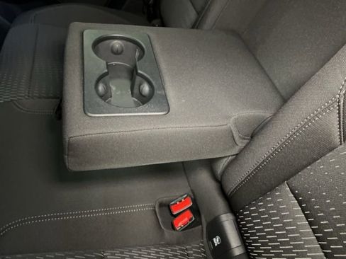 Used 2026 Chevrolet Equinox LT image 52