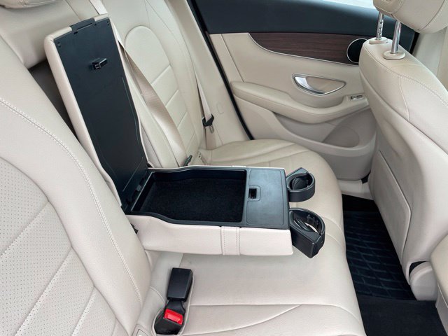 Used 2021 Mercedes-Benz GLC 300 4MATIC image 50