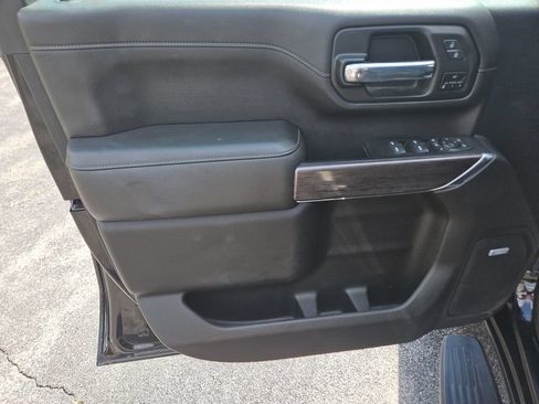 Used 2020 Chevrolet Silverado 2500 LTZ w/ LTZ Convenience Package AWD/4WD image 11