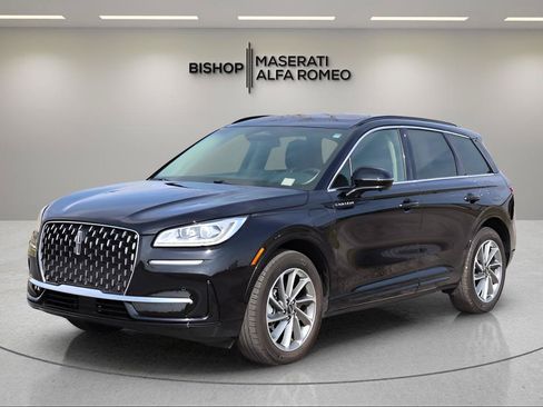 Used 2025 Lincoln Corsair Grand Touring w/ Equipment Group 301A AWD/4WD image 4
