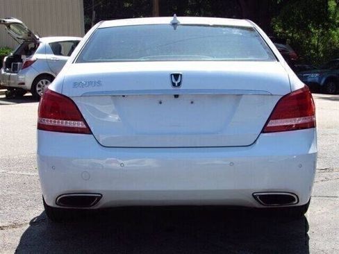 Used 2014 Hyundai Equus Signature RWD image 8