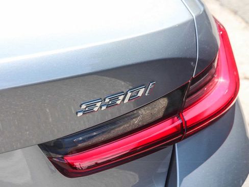 Used 2026 BMW 330i Sedan w/ Premium Package RWD image 26