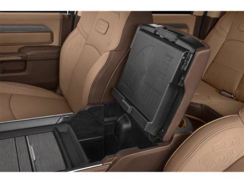 Certified 2023 RAM 2500 Limited AWD/4WD image 13